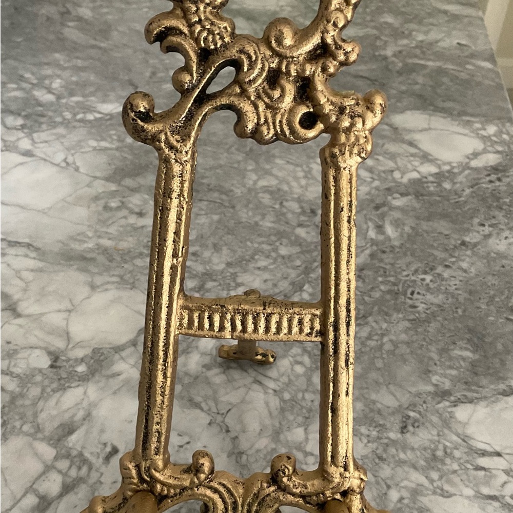 Antique gold easel